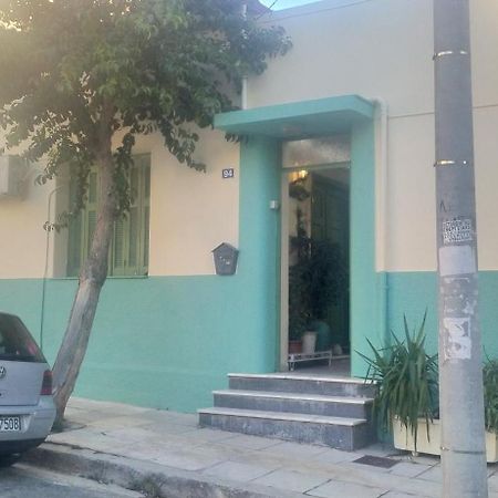 Apartamento Pireas Port Next To Metro Artistic House Exterior foto